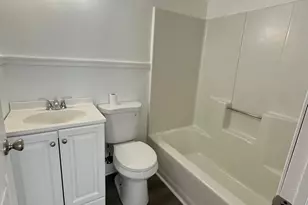 106 N 34th St, Camden, NJ 08105 - Photo 11