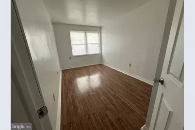 106 N 34th Street, Camden, NJ 08105 - Photo 15