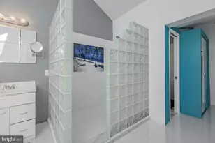 922 Longwood Ave, Cherry Hill, NJ 08002 - Photo 27