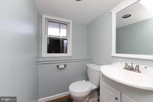 138 Cardinal Dr, Bellmawr, NJ 08031 - Photo 25