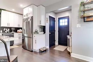 104 Pacific Ave, Collingswood, NJ 08108 - Photo 11