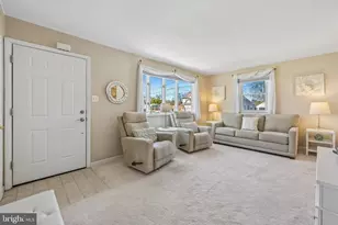 499 Lakeview Dr, Runnemede, NJ 08078 - Photo 7