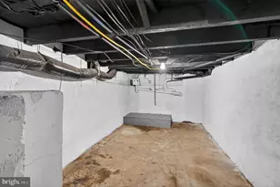 306 Walnut St, Camden, NJ 08103 - Photo 25