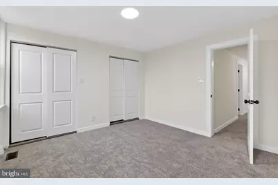 306 Walnut Street, Camden, NJ 08103 - Photo 19