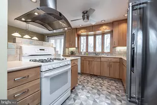 25 Greenvale Rd, Cherry Hill, NJ 08034 - Photo 7