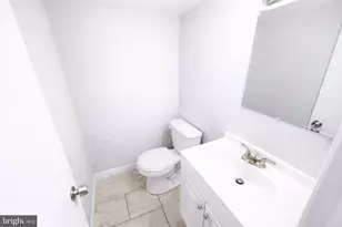 1946 Birchwood Park Dr N, Cherry Hill, NJ 08003 - Photo 31