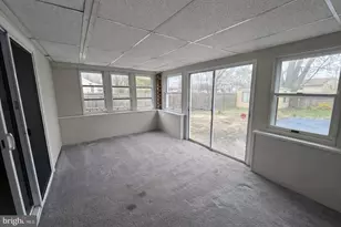 1946 Birchwood Park Dr N, Cherry Hill, NJ 08003 - Photo 15