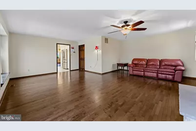 200 Wm Feather Drive, Voorhees, NJ 08043 - Photo 19