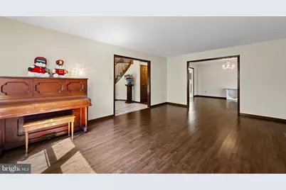 200 Wm Feather Drive, Voorhees, NJ 08043 - Photo 15