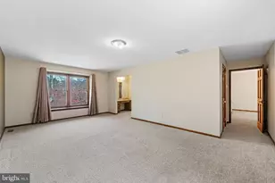 200 Wm Feather Dr, Voorhees, NJ 08043 - Photo 31