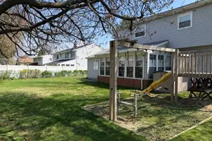 306 Valley Run Dr, Cherry Hill, NJ 08002 - Photo 5