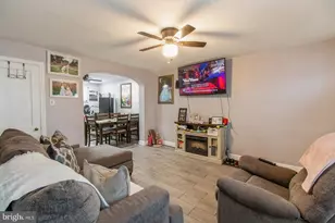 608 Raritan St, Camden, NJ 08105 - Photo 7