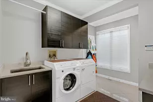 19 Simsbury Dr, Voorhees, NJ 08043 - Photo 23