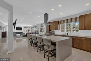 19 Simsbury Dr, Voorhees, NJ 08043 - Photo 7