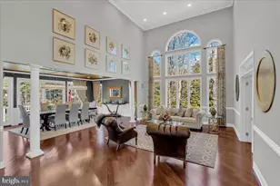 19 Simsbury Dr, Voorhees, NJ 08043 - Photo 11