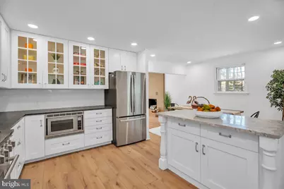 223 Kresson-Gibbsboro Road, Voorhees, NJ 08043 - Photo 9