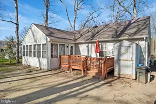 9 Spruce Ave, Hammonton, NJ 08037 - Photo 3