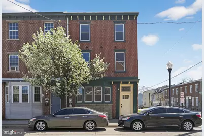 122 N King Street, Gloucester City, NJ 08030 - Photo 1