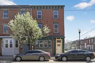 122 N King St, Gloucester City, NJ 08030 - Photo 1