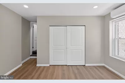 122 N King Street, Gloucester City, NJ 08030 - Photo 13