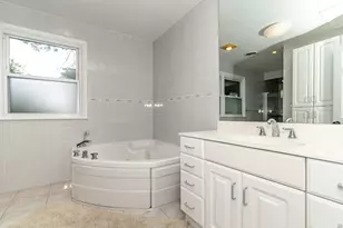 1800 Lark Ln, Cherry Hill, NJ 08003 - Photo 31