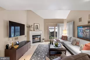 20 Golf View Dr, Voorhees, NJ 08043 - Photo 13