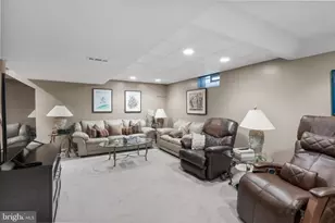 20 Golf View Dr, Voorhees, NJ 08043 - Photo 37