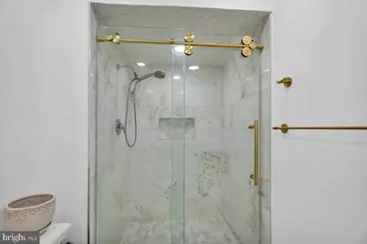 143 Centura, Cherry Hill, NJ 08003 - Photo 21