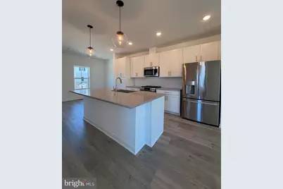 38 Basswood St, Berlin, NJ 08009 - Photo 3