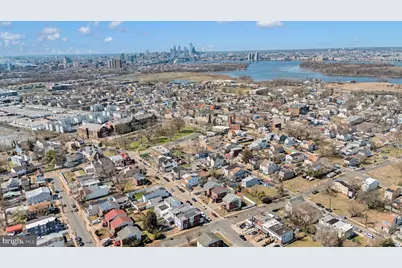 813 N 28th Street, Camden, NJ 08105 - Photo 11