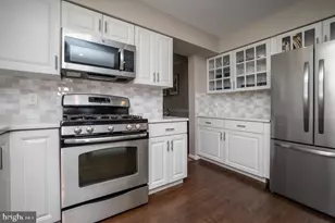 4 Tallowood Dr, Voorhees, NJ 08043 - Photo 21