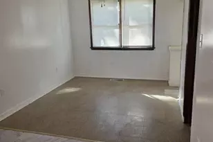 2829 Idaho Rd, Camden, NJ 08104 - Photo 3