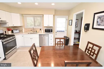 15 N Syracuse Drive, Cherry Hill, NJ 08034 - Photo 7