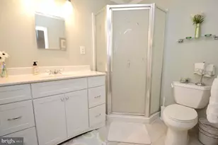 15 N Syracuse Dr, Cherry Hill, NJ 08034 - Photo 21