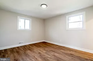 1009 Edgemoor Rd, Cherry Hill, NJ 08034 - Photo 27