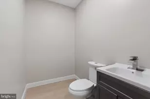 1118 Kaighn Ave, Camden, NJ 08103 - Photo 9