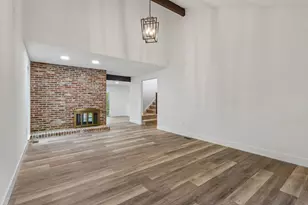 38 Woodstone Dr, Voorhees, NJ 08043 - Photo 9
