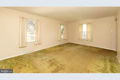 101 Green Ridge Road, Voorhees, NJ 08043 - Photo 5