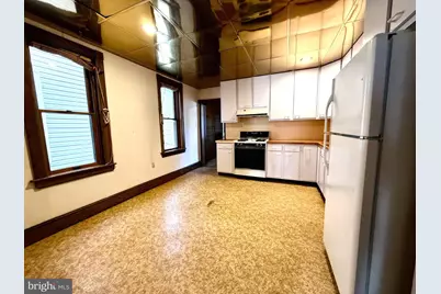 21 E Collings Avenue, Collingswood, NJ 08108 - Photo 11