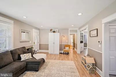 112 W Railroad Avenue, Gloucester Township, NJ 08012 - Photo 5