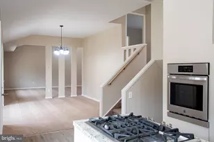 914 Aston Martin Dr, Lindenwold, NJ 08021 - Photo 5