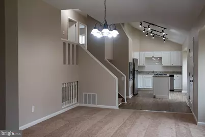 914 Aston Martin Drive, Lindenwold, NJ 08021 - Photo 7