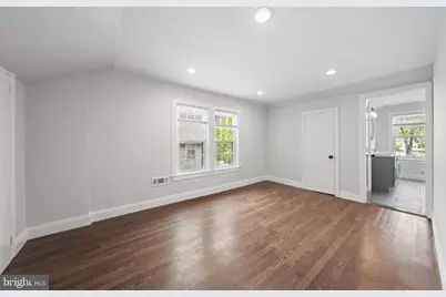 814 Somerset Street, Gloucester City, NJ 08030 - Photo 11