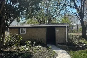 814 Somerset St, Gloucester City, NJ 08030 - Photo 3