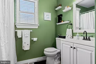 71 Edinburgh Rd, Gloucester Township, NJ 08012 - Photo 21