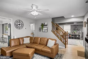71 Edinburgh Rd, Gloucester Township, NJ 08012 - Photo 5
