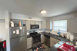 19 Lamont Ct, Sicklerville, NJ 08081 - Photo 5