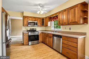 8 Dunham Ct, Berlin, NJ 08009 - Photo 11