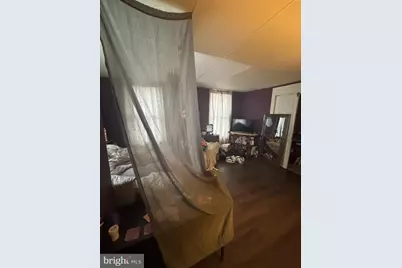 22 E Thompson Avenue, Gloucester City, NJ 08030 - Photo 7