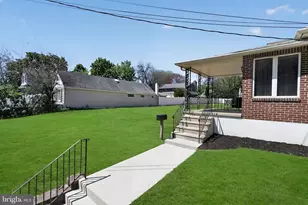 129 1st Ave, Gloucester Township, NJ 08029 - Photo 33